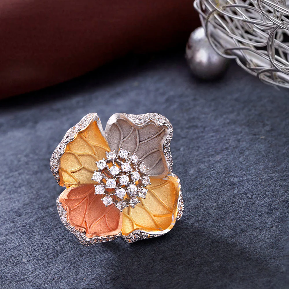Troika Tri Color Flower Ring