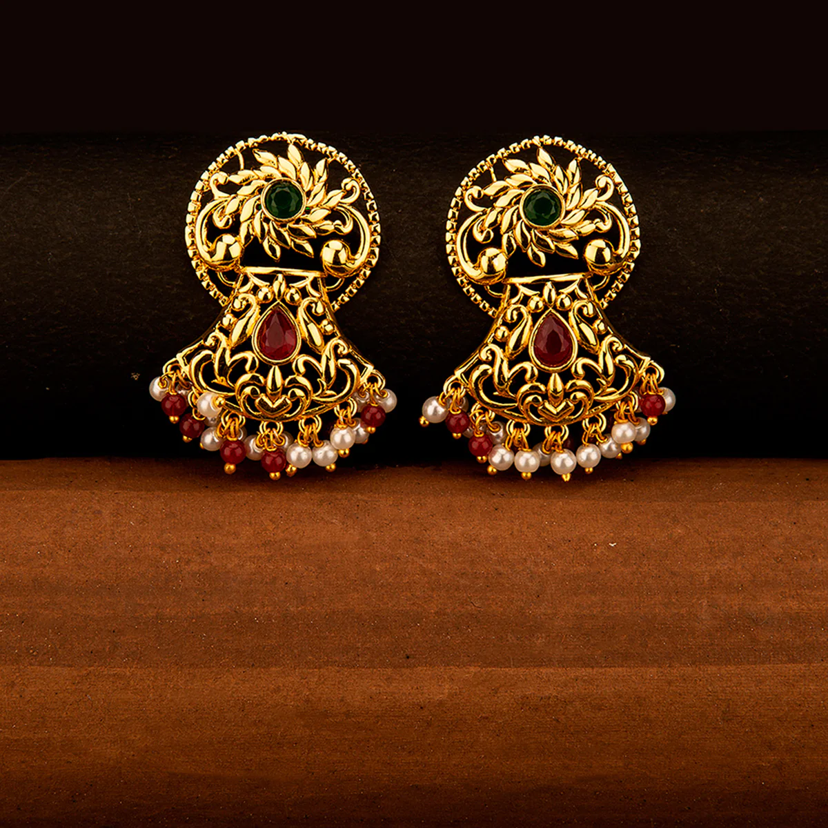 Utsav Ethnic Yellow Gold Earrings