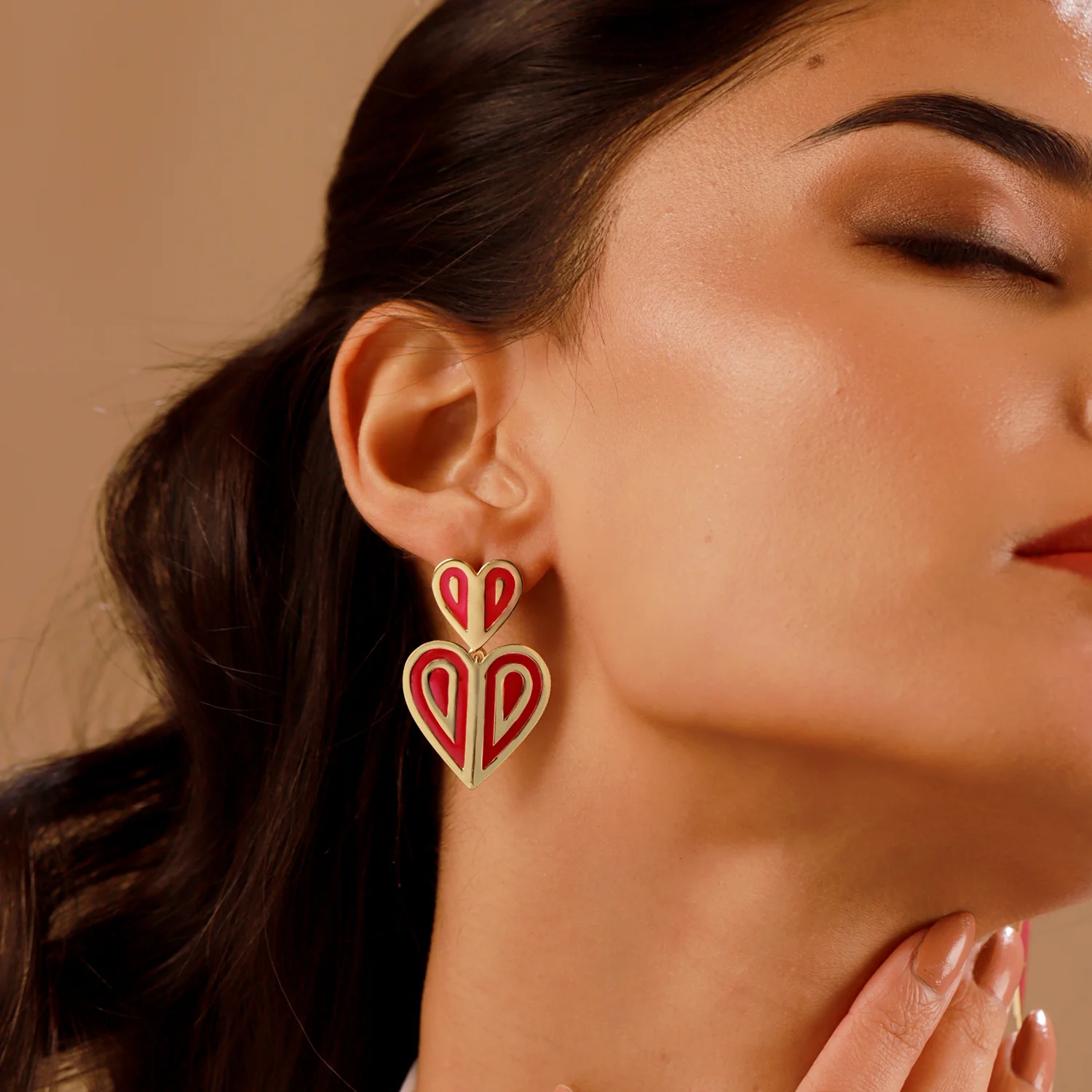Valentine’s Day  Pop Heart Bold Earrings - Image 2