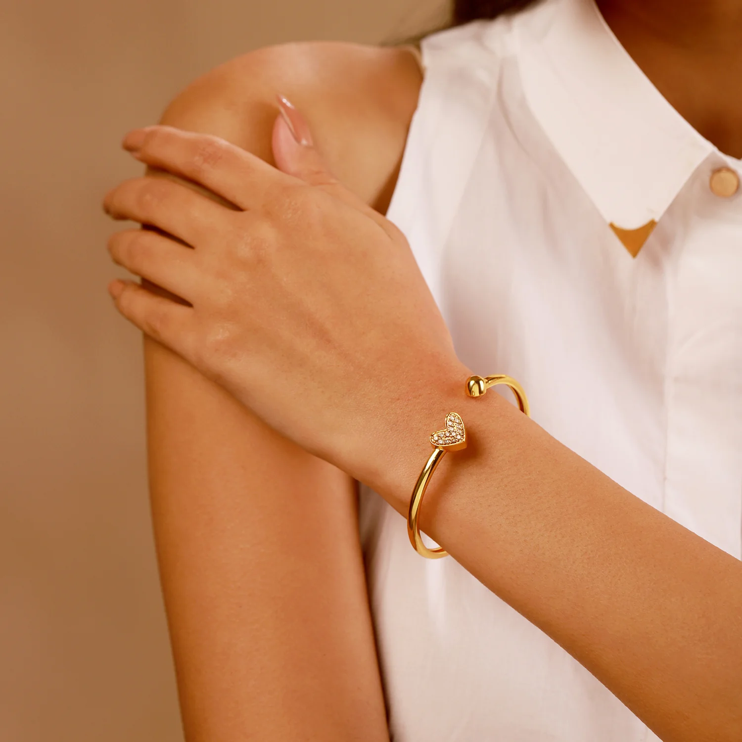 Valentine’s Day Radiant Heartshine Love Cuff Bracelet - Image 3