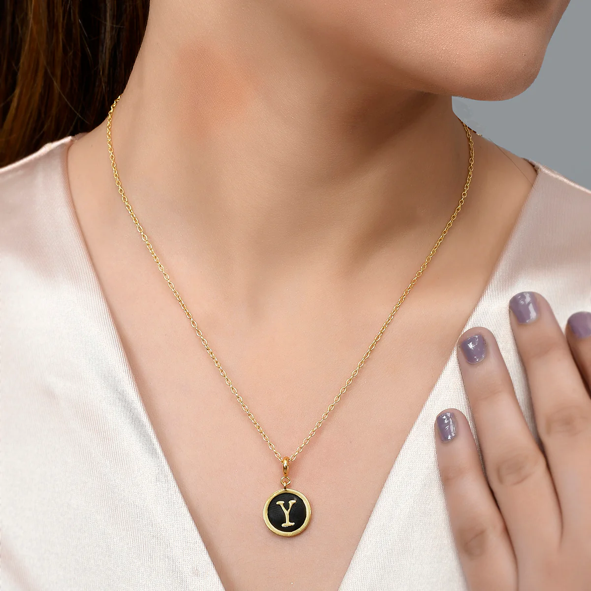 Alphabet Y Black Enamel Charm - Image 2