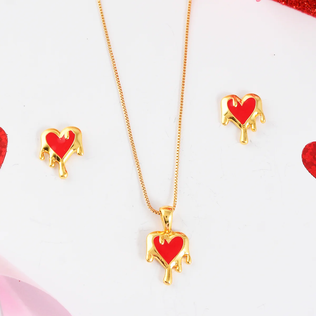Melting Hearts Pendant Set