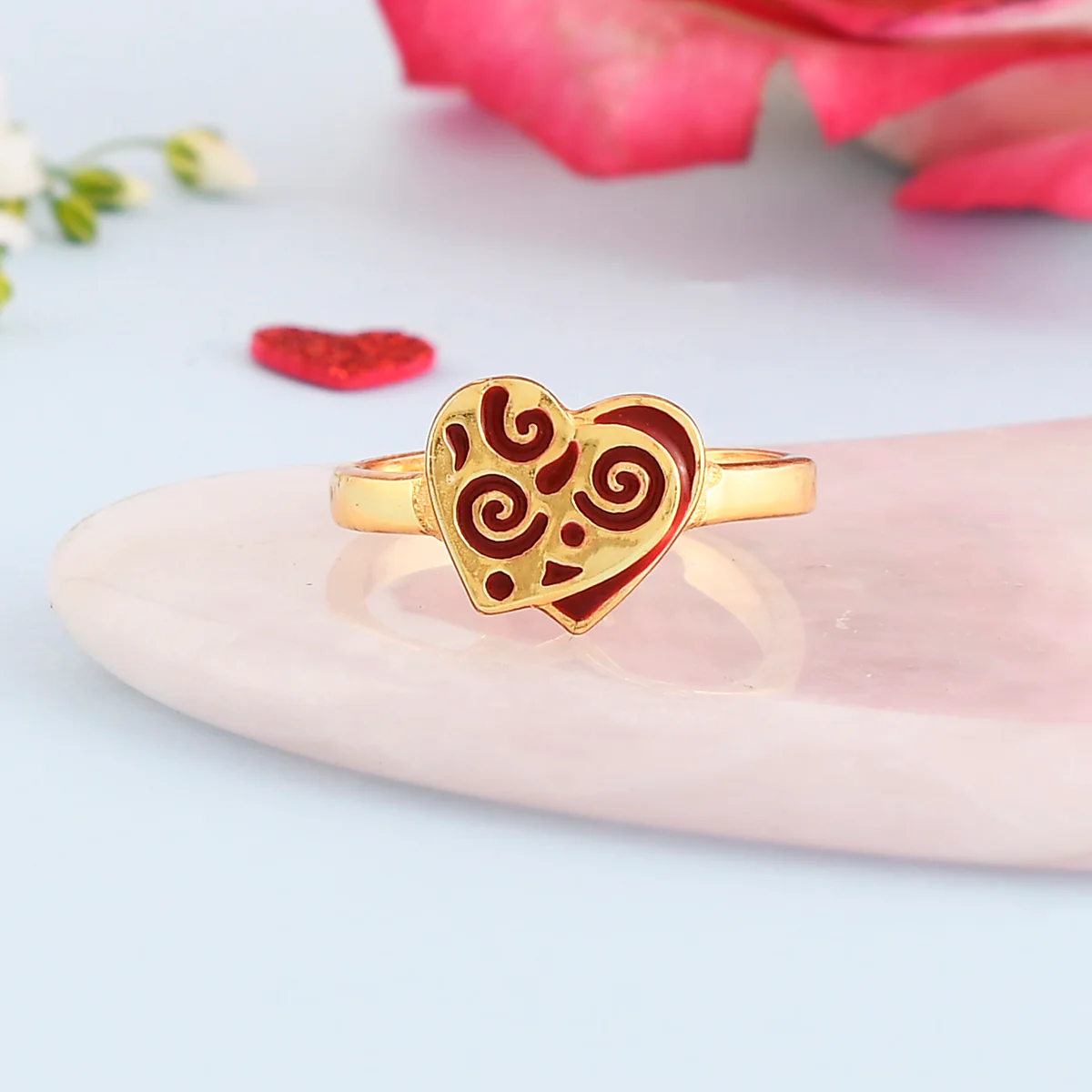 Peek-a-Boo Hearts Ring