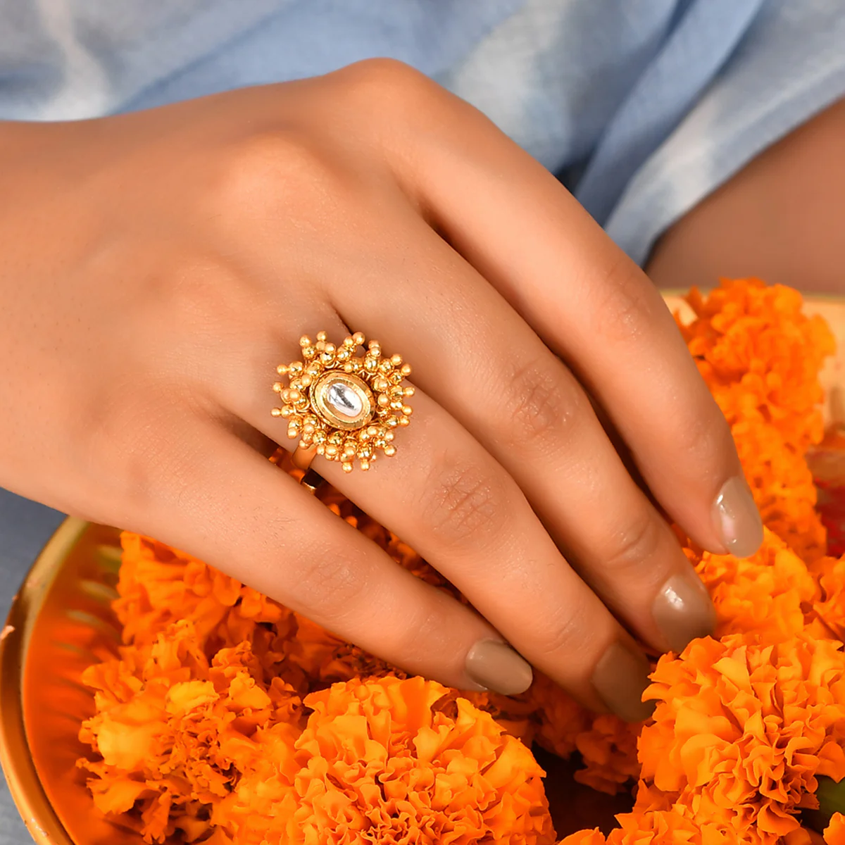 Veerangana Gold Plated Oval Cut Kundan Ring - Image 2