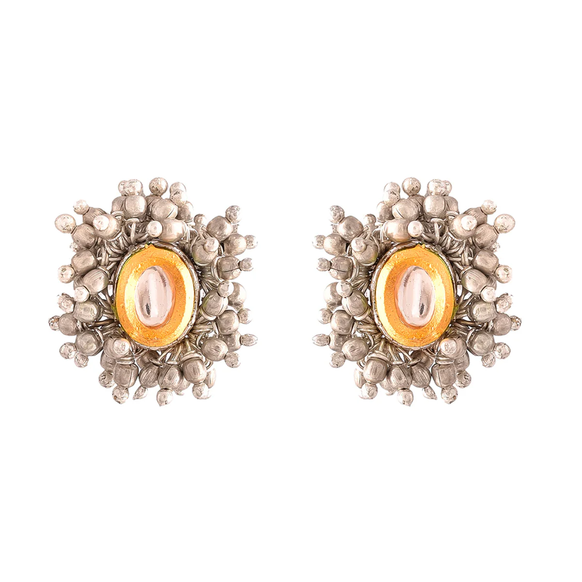 Veerangana White Pearls and Kundan Studded Maang Tika Set - Image 5
