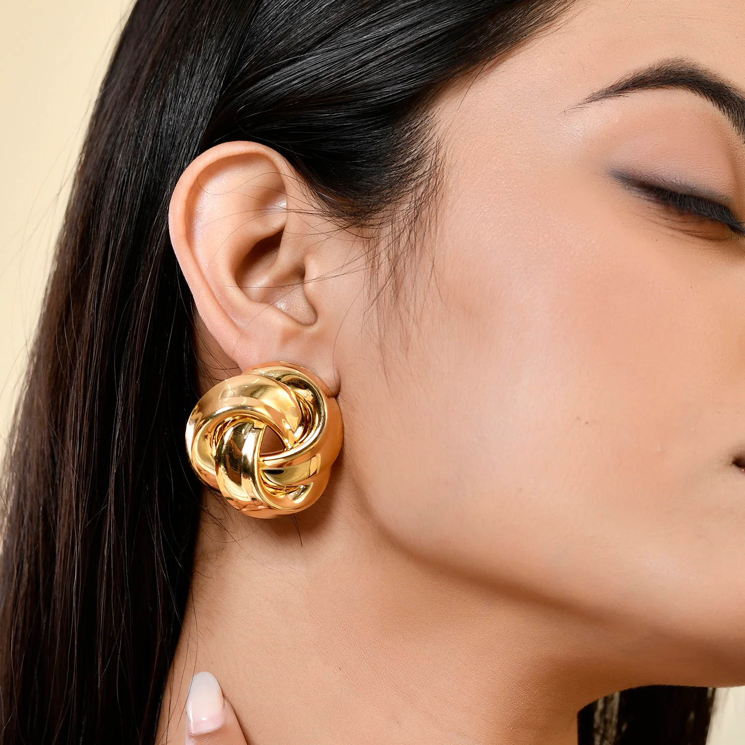 Voyage Sassy Knots Yellow Gold Studs - Image 2