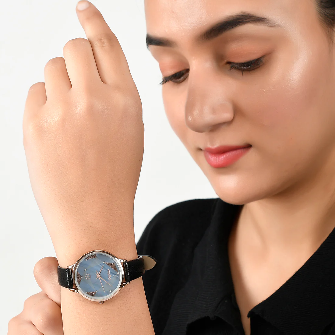 Voylla Blue Lattice Pattern Watch - Image 2