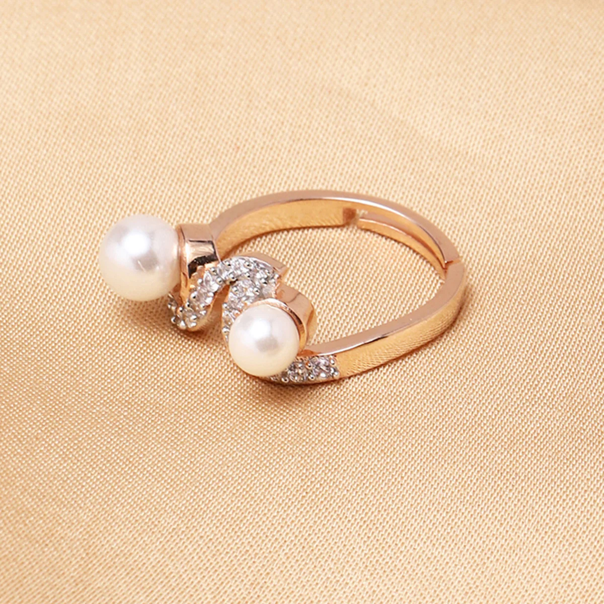 VOYLLA Rose Gold Brass Rings