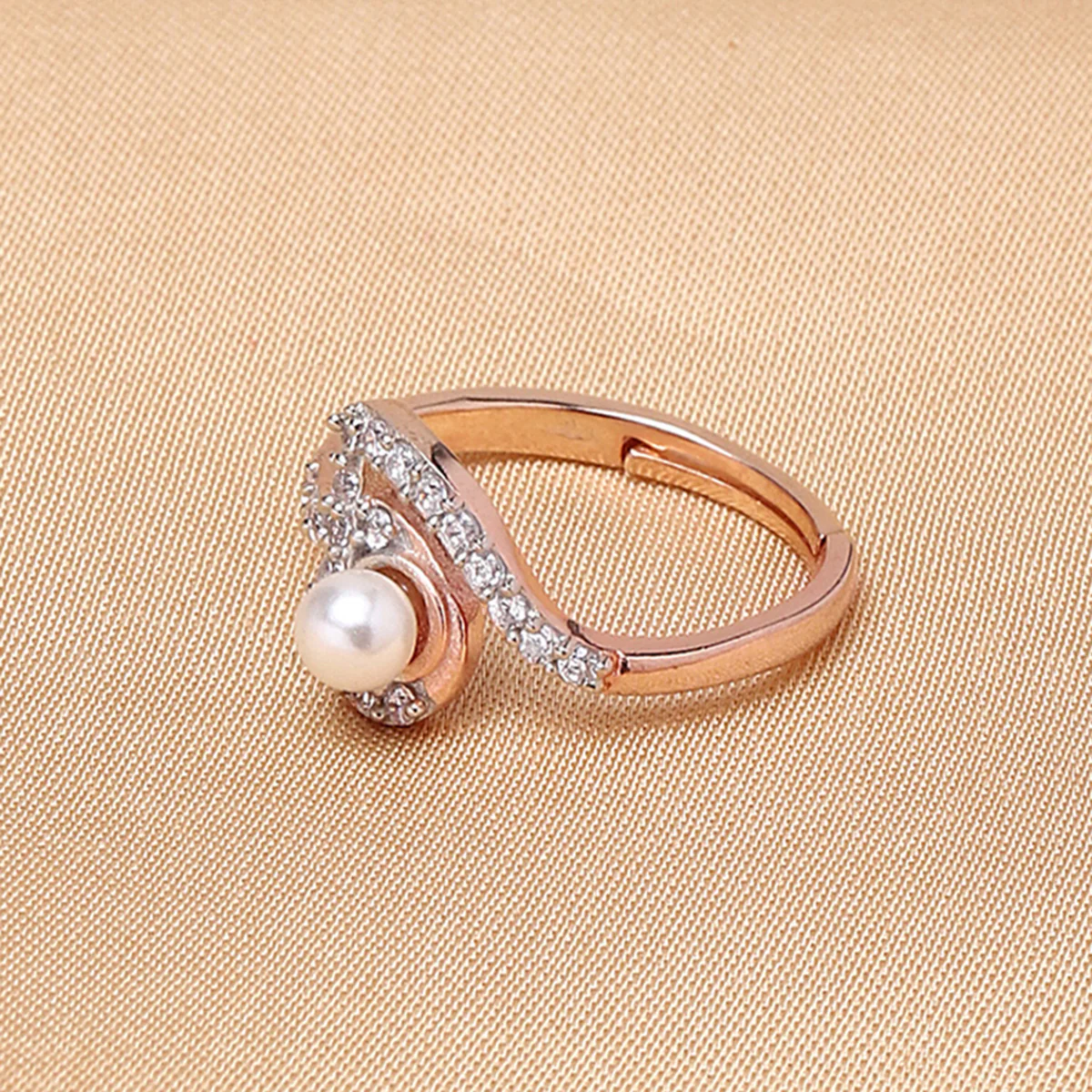 VOYLLA Rose Gold Brass Rings