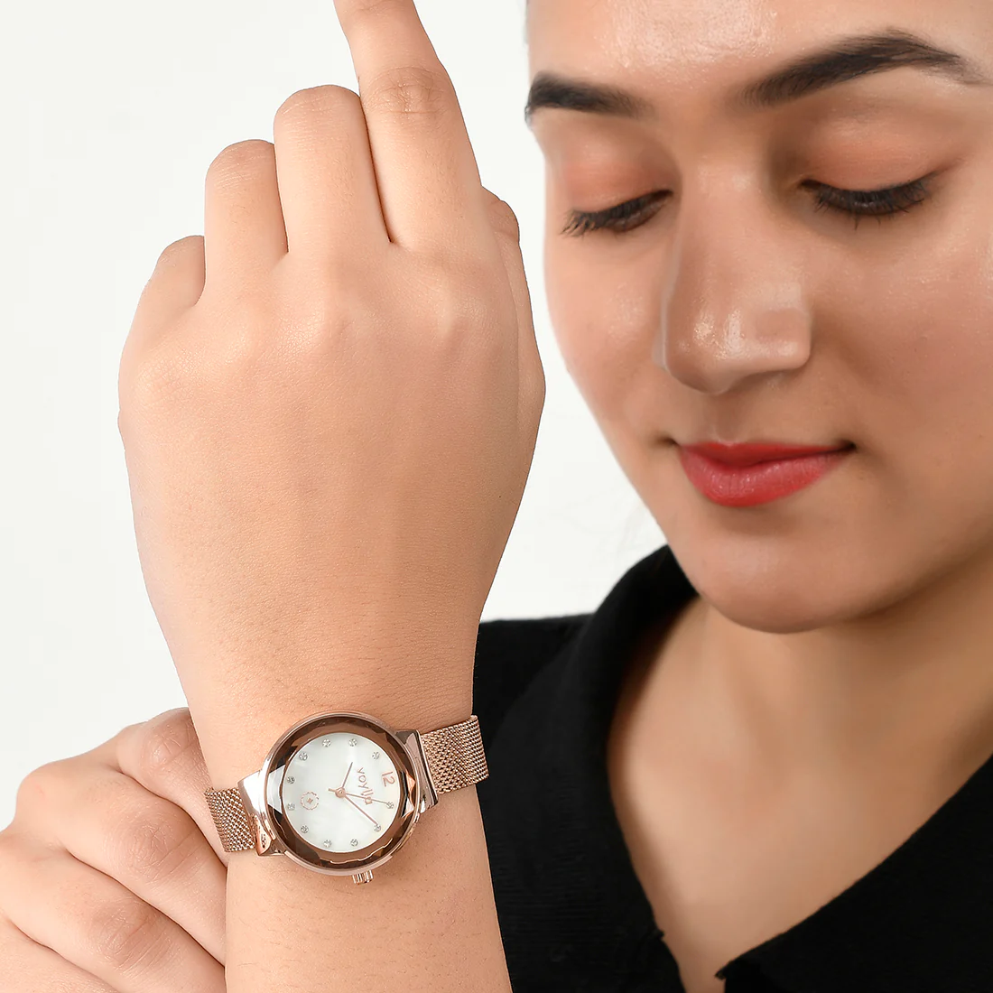 Voylla Round Dial Classic Analog Watch - Image 2