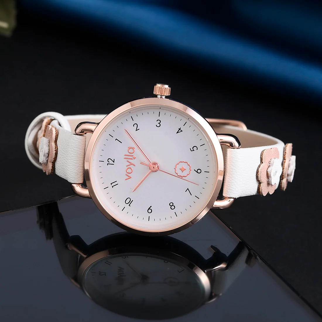 Voylla White and Gold Analog Watch