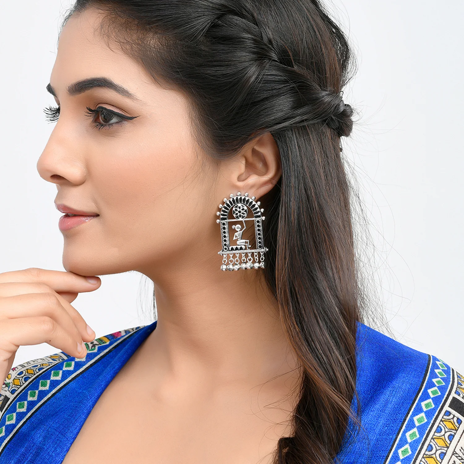 Warli Mere Saamne Wali Khidki Main Earrings - Image 2
