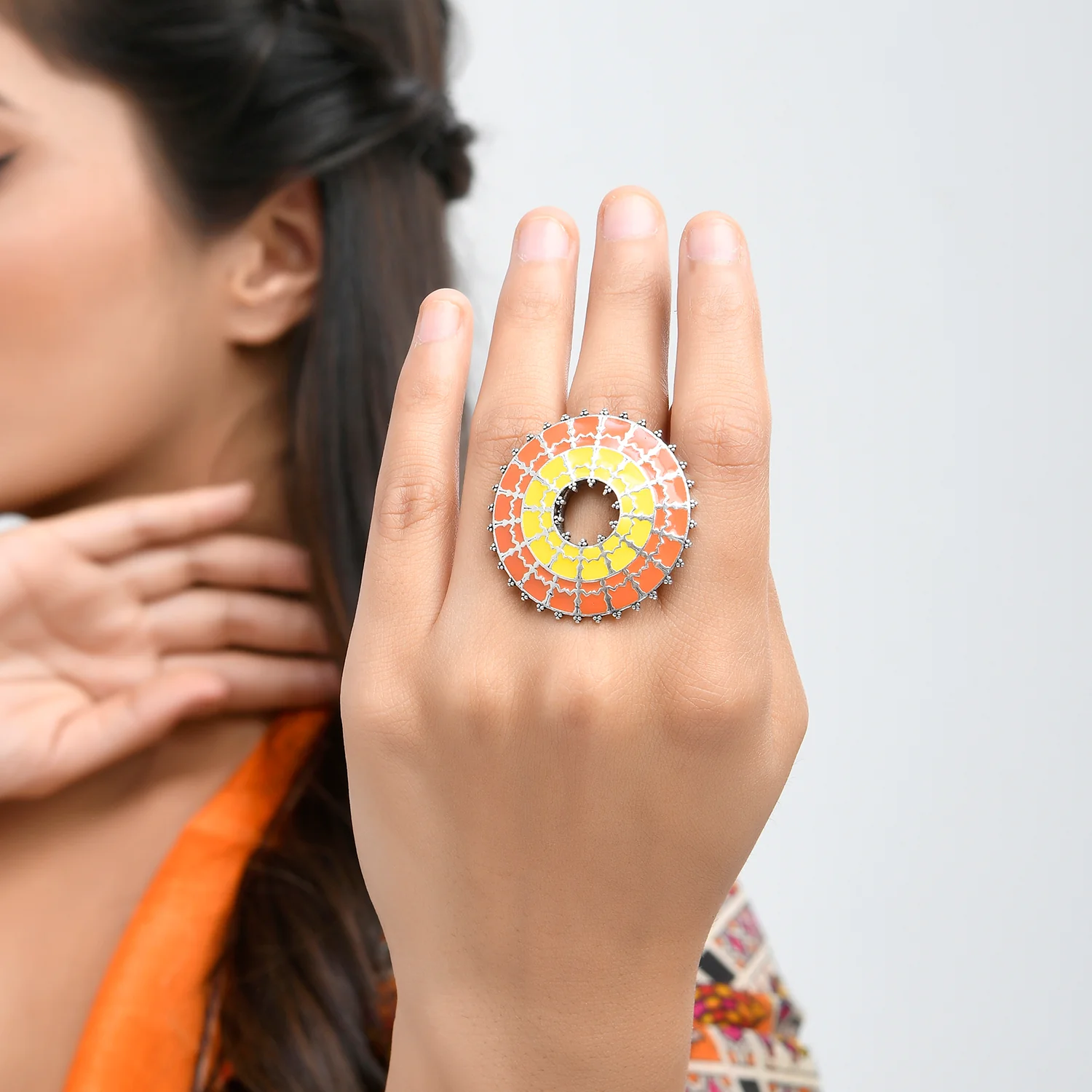 Warli Phool Rahi Sarson Sakal Ban Earrings And Ring Combo - Image 4