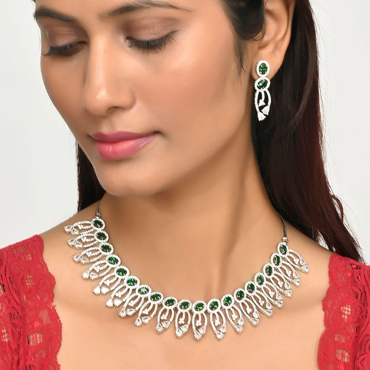 Sparkling Elegance Silver Toned Jewellery Set - Image 2